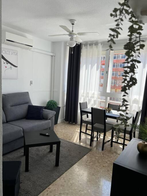 Apartments In Center Торемолинос Екстериор снимка