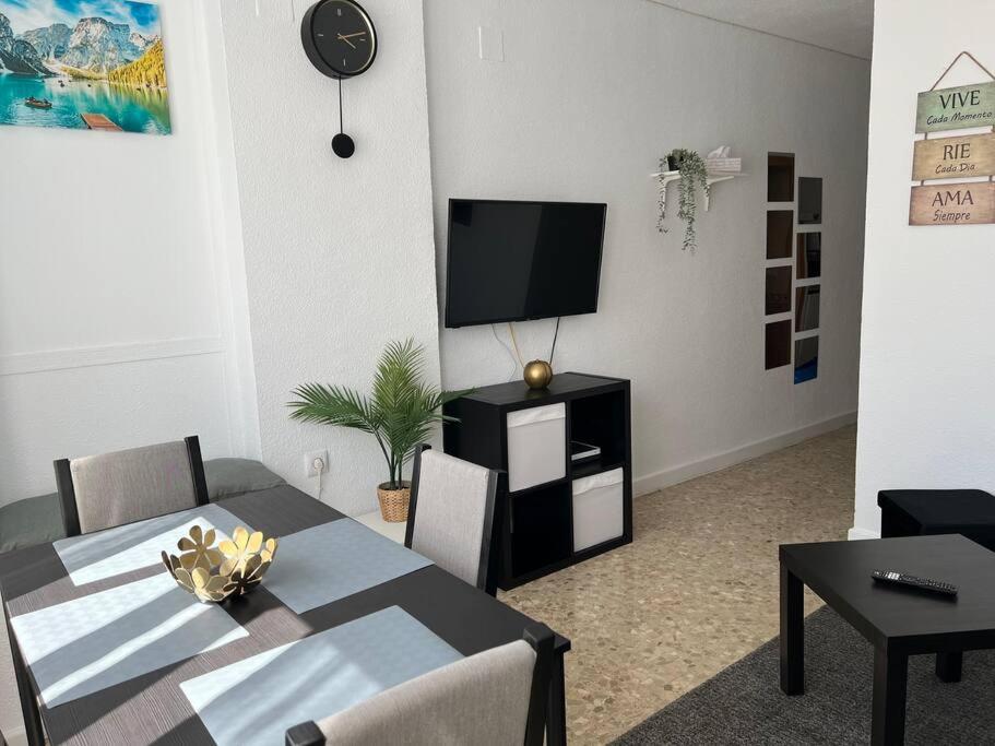 Apartments In Center Торемолинос Екстериор снимка