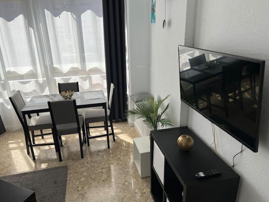 Apartments In Center Торемолинос Екстериор снимка